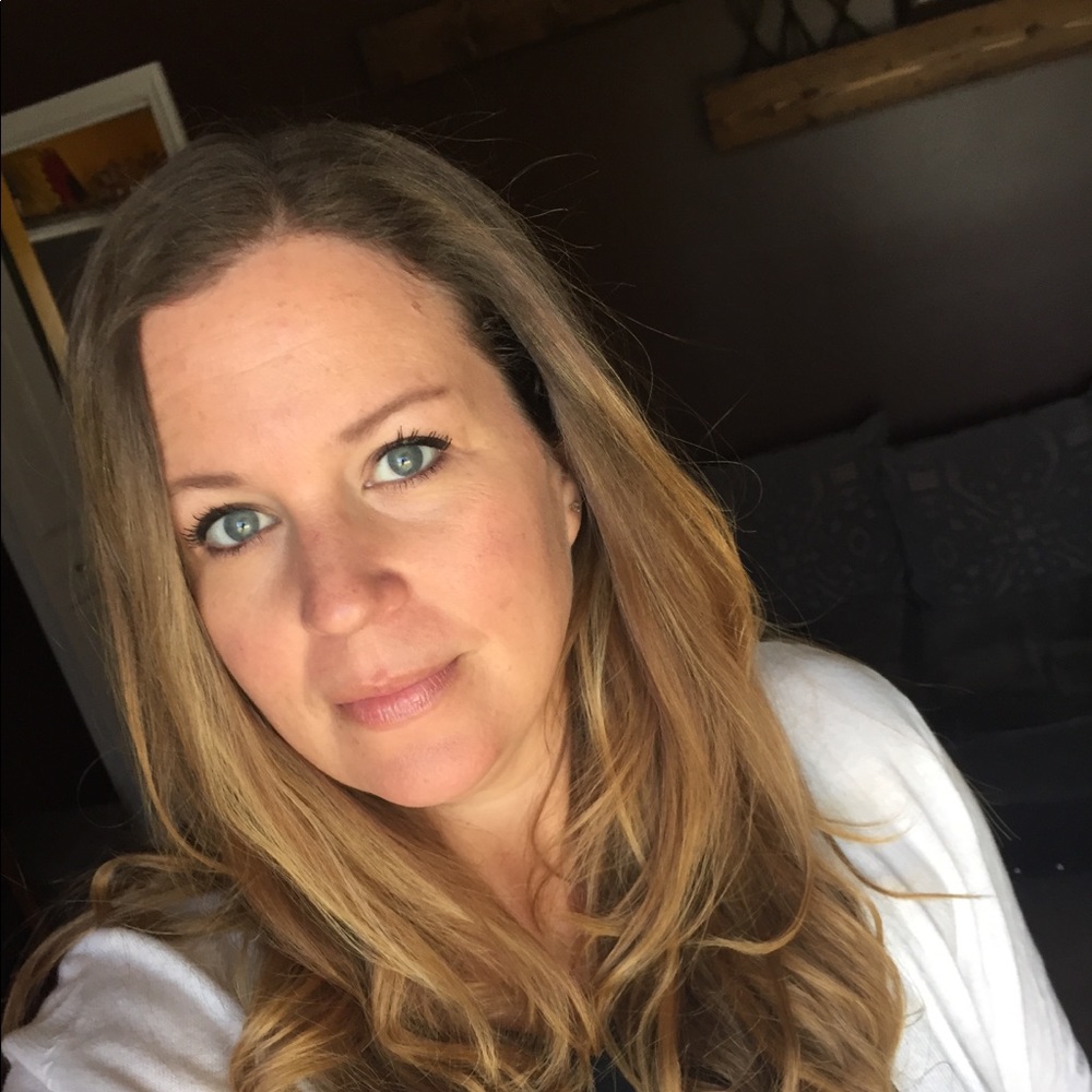 Meet your Posher, Julie